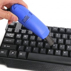 Praktický usb vysavač na klávesnici